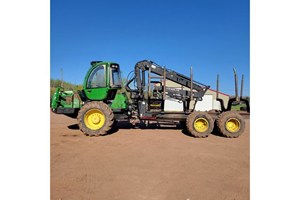 2010 John Deere 1010E  Forwarder